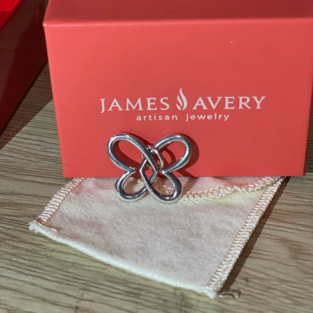 Retired James Avery Linked Hearts Butterfly Pendant.